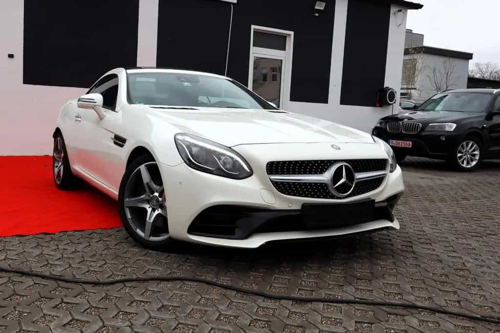 Mercedes-Benz SLC-Class -Klasse Roadster SLC 300 07/2016-photo-0