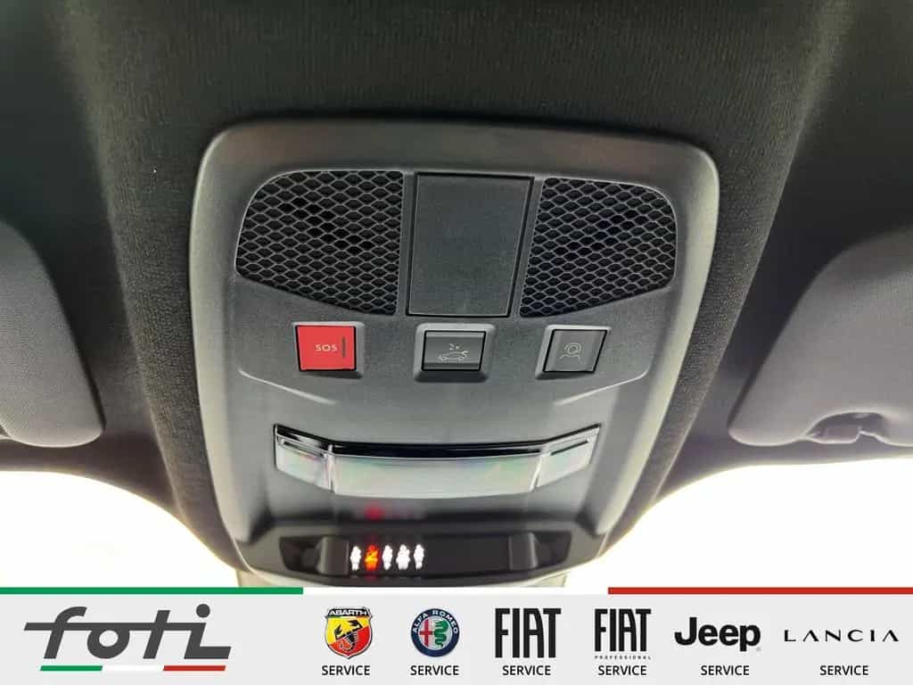 Alfa Romeo Junior Ibrida 1.2 145 PS Automatik LED Kamera 03/2026-photo-25