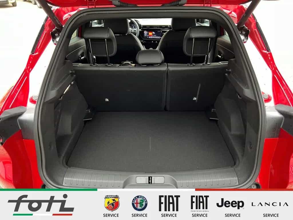 Alfa Romeo Junior Ibrida 1.2 145 PS Automatik LED Kamera 03/2026-photo-27