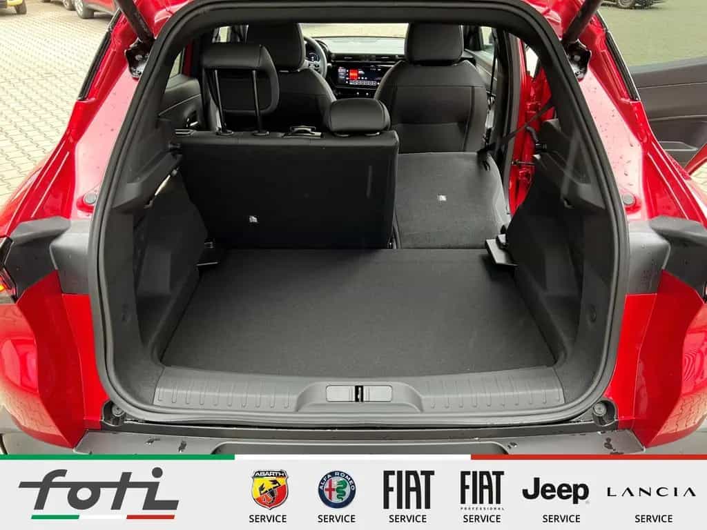 Alfa Romeo Junior Ibrida 1.2 145 PS Automatik LED Kamera 03/2026-photo-28