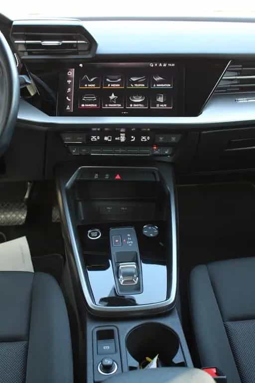 Audi A3 Sportback 35 TDI basis 11/2021-photo-17
