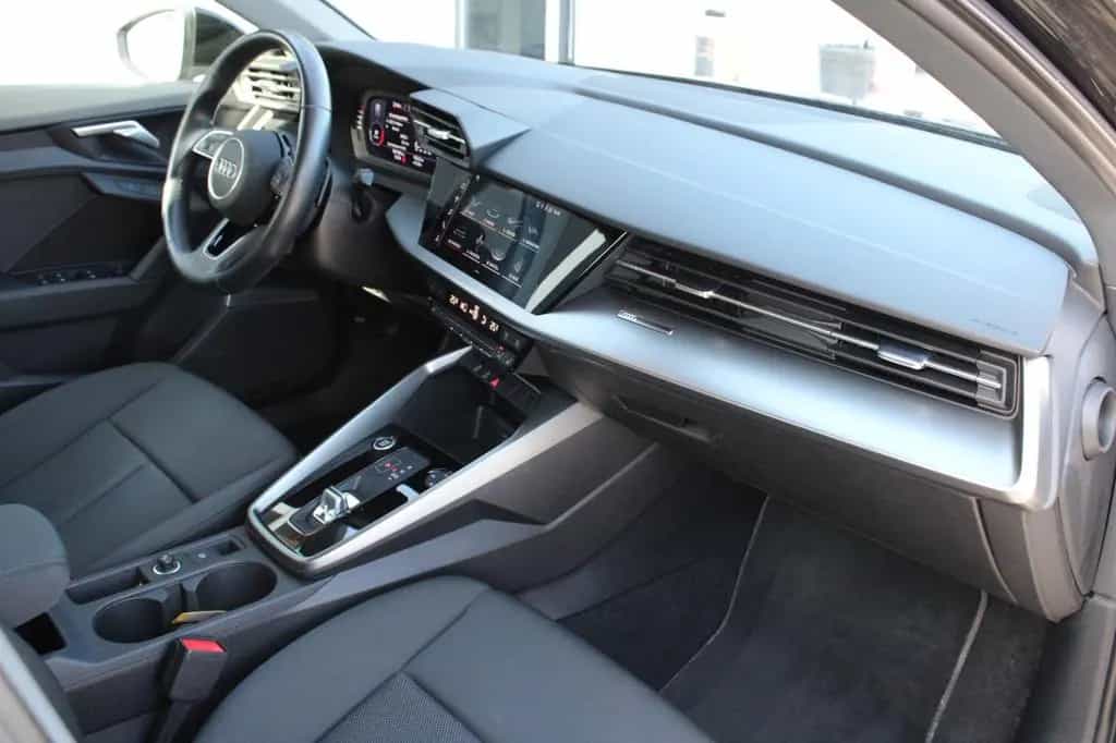 Audi A3 Sportback 35 TDI basis 11/2021-photo-5