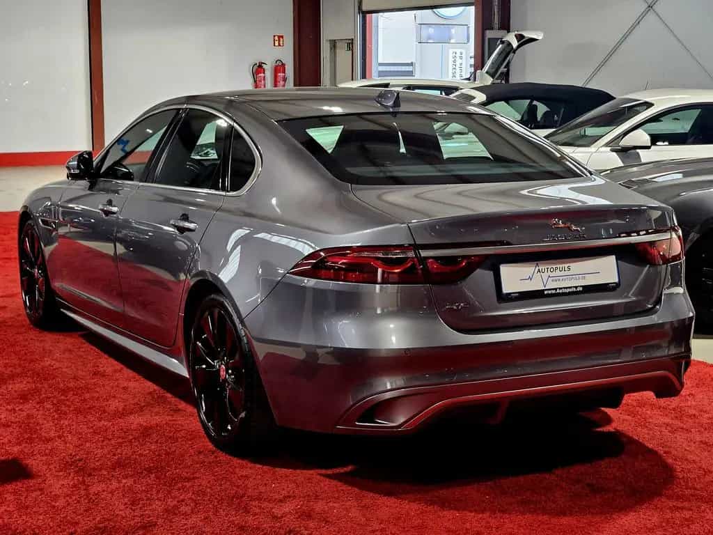 Jaguar XF R-Dynamic SE*LED*PDC*Apple CarPlay*Tempomat 01/2023-photo-14