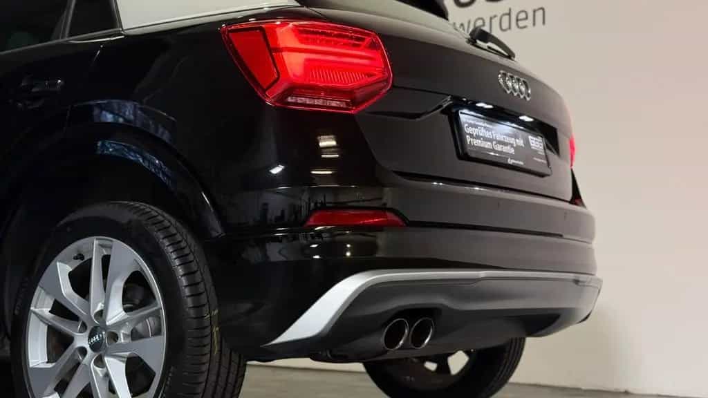 Audi Q2 Sport*S-line*AHK*Navi*LED*S/W 03/2018-photo-10