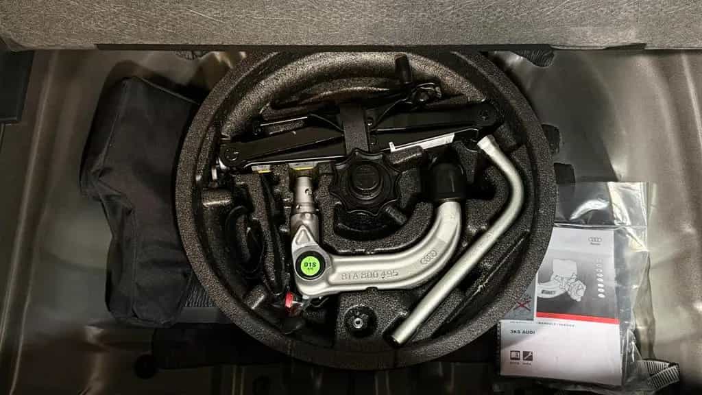 Audi Q2 Sport*S-line*AHK*Navi*LED*S/W 03/2018-photo-30