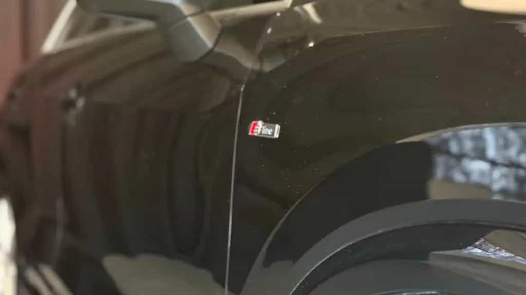 Audi Q2 Sport*S-line*AHK*Navi*LED*S/W 03/2018-photo-4