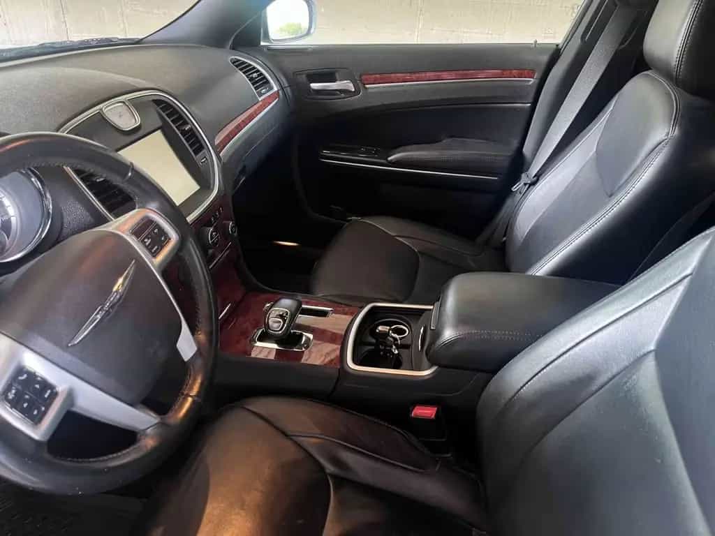Chrysler 300C 3.6 VVT TÜV NEU baugleich Lancia Thema 02/2014-photo-10