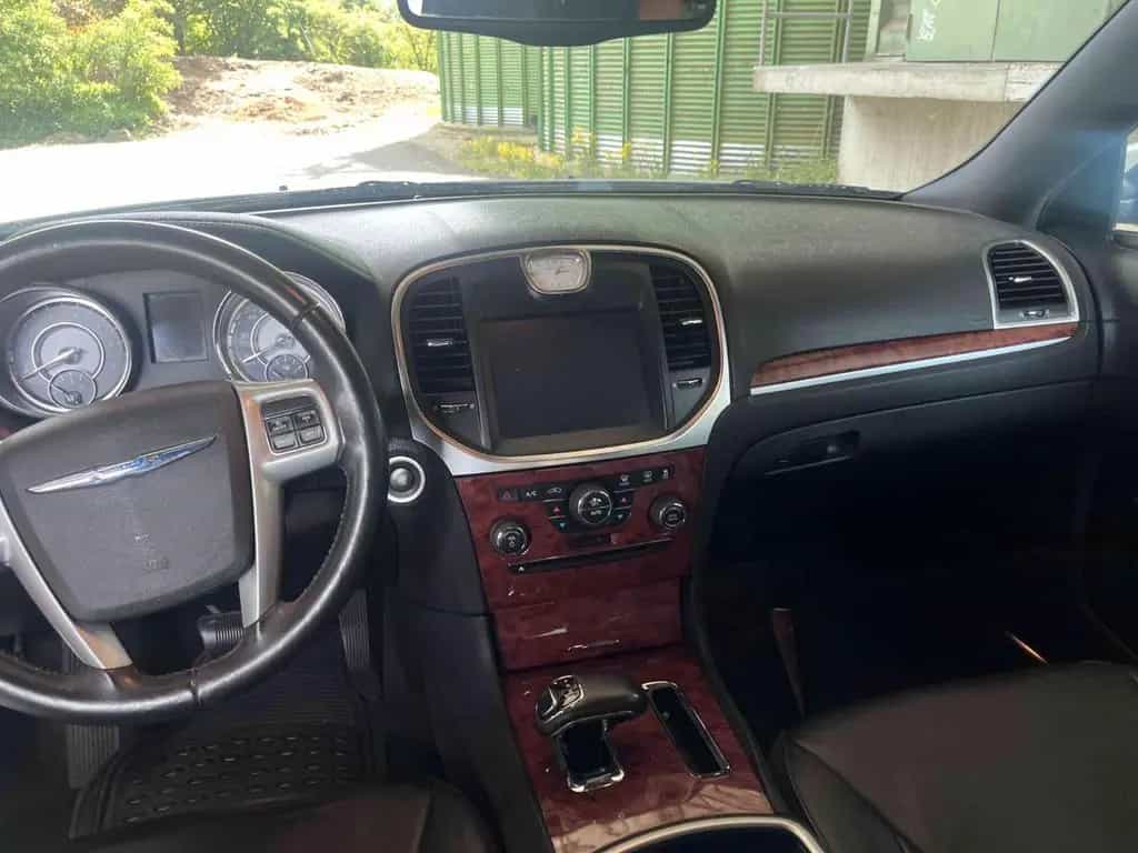 Chrysler 300C 3.6 VVT TÜV NEU baugleich Lancia Thema 02/2014-photo-12