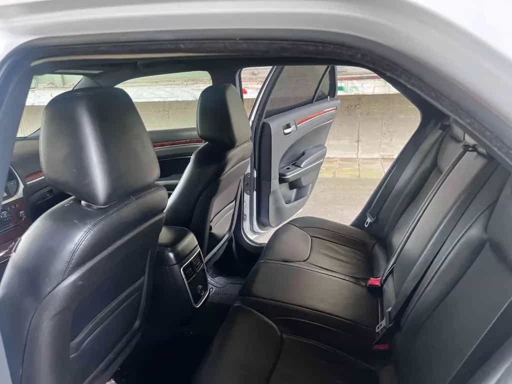 Chrysler 300C 3.6 VVT TÜV NEU baugleich Lancia Thema 02/2014-photo-13
