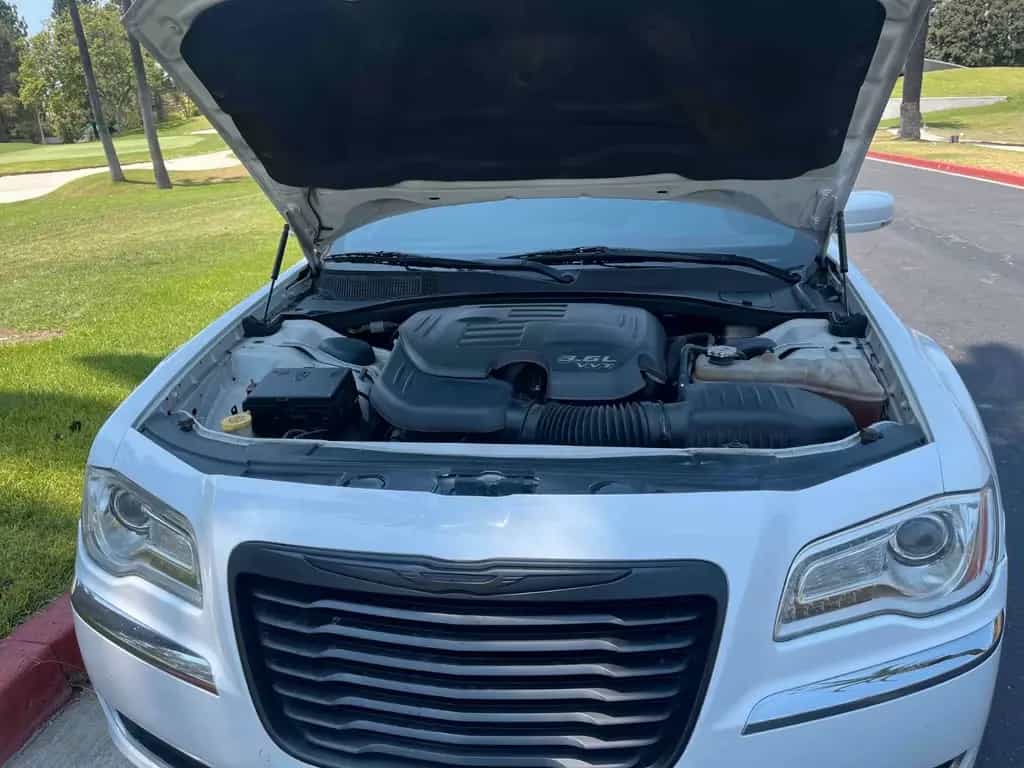Chrysler 300C 3.6 VVT TÜV NEU baugleich Lancia Thema 02/2014-photo-6