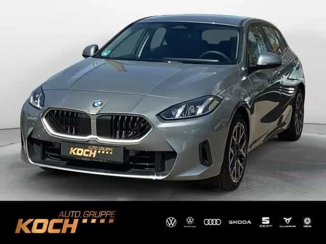 BMW 1 Series 120i DKG LED Kamera el. Heckklappe 07/2025-photo-0