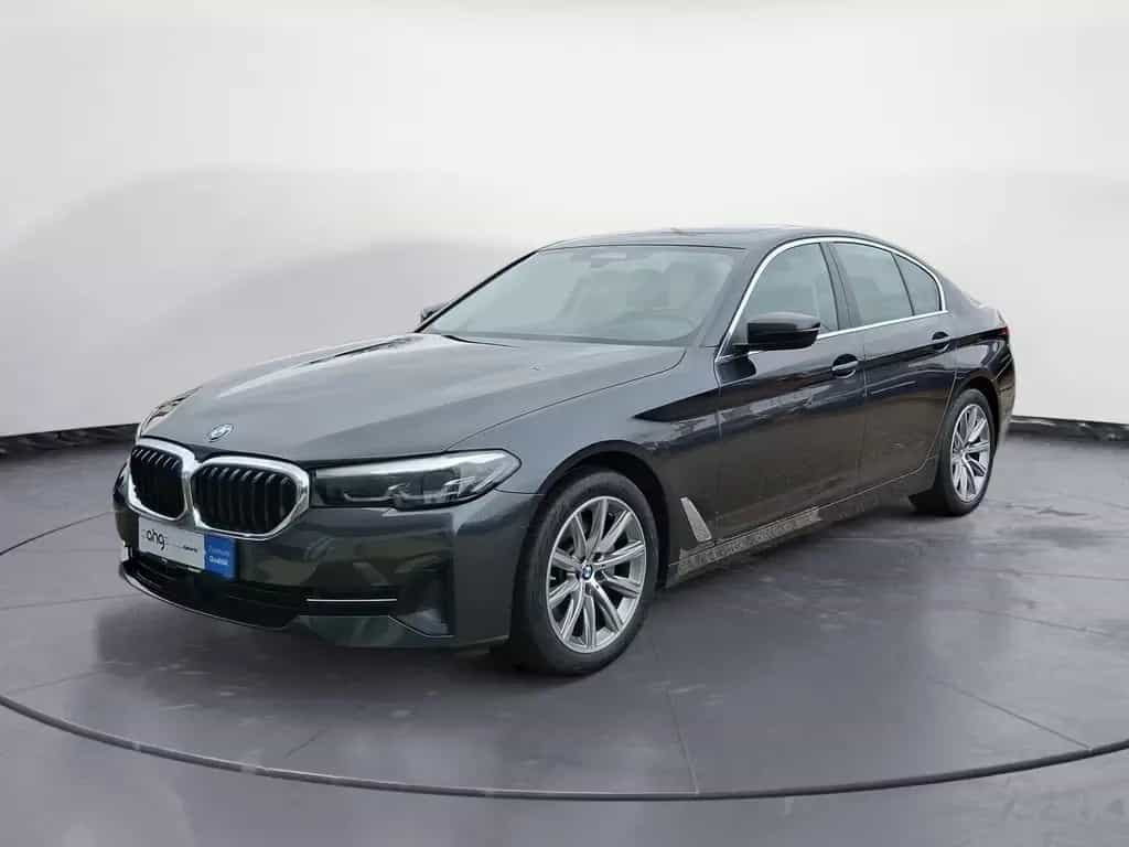 BMW 5 Series 520d xDrive Aut. Klimaaut. Glasdach Head-Up AHK 12/2022-photo-1