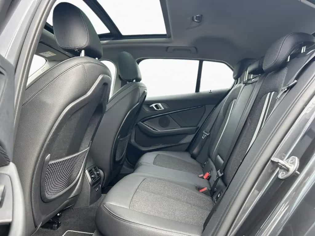 BMW 1 Series 118i 06/2021-photo-10