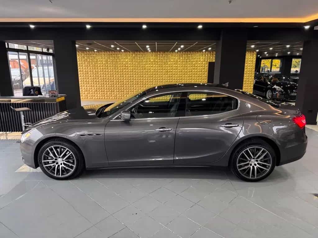 Maserati Ghibli Diesel*EURO6*KLIMA*S.DACH*LEDER*S.AUSPUFF 06/2016-photo-16