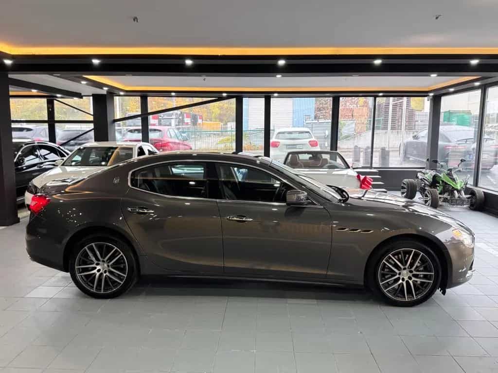 Maserati Ghibli Diesel*EURO6*KLIMA*S.DACH*LEDER*S.AUSPUFF 06/2016-photo-17