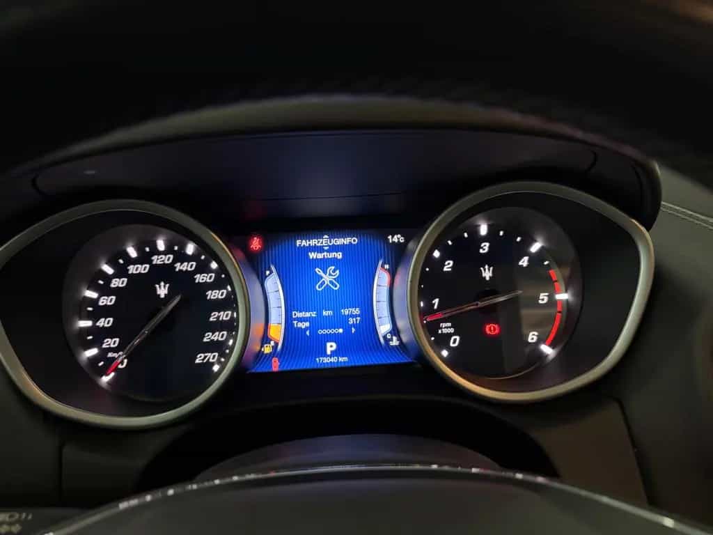 Maserati Ghibli Diesel*EURO6*KLIMA*S.DACH*LEDER*S.AUSPUFF 06/2016-photo-20