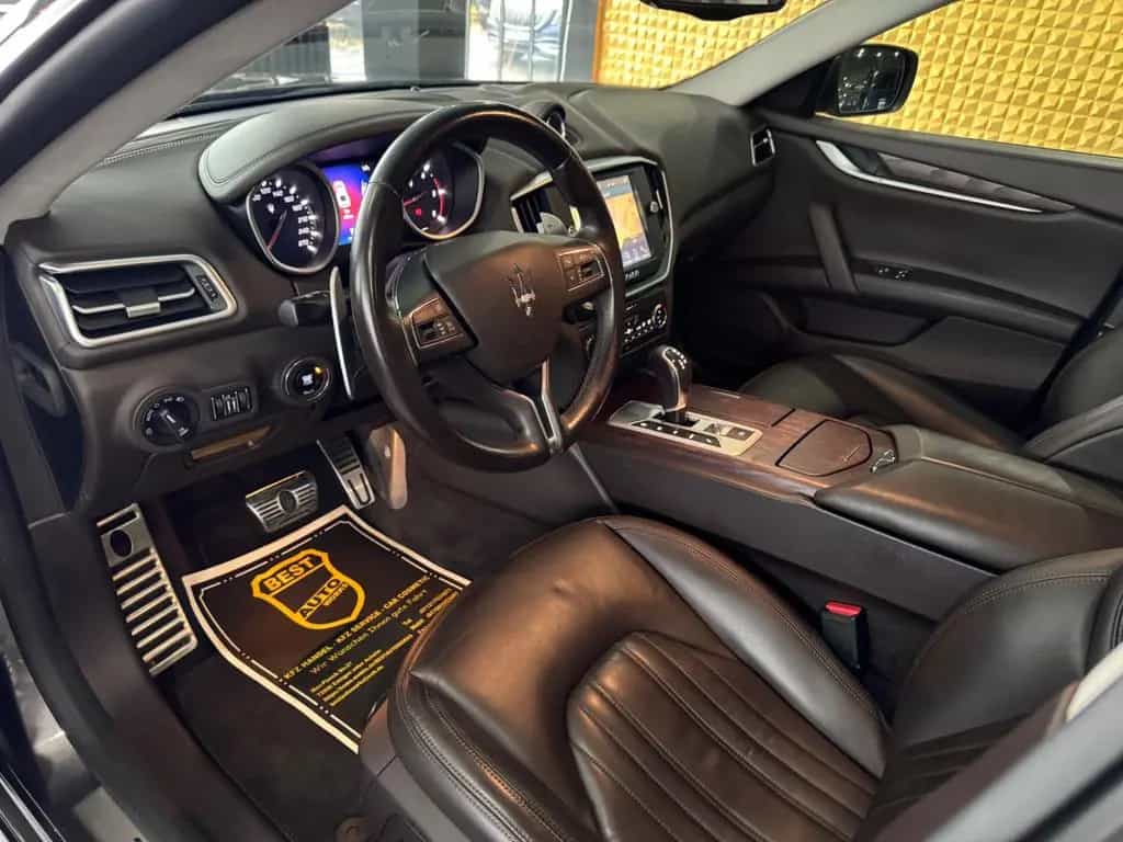 Maserati Ghibli Diesel*EURO6*KLIMA*S.DACH*LEDER*S.AUSPUFF 06/2016-photo-4