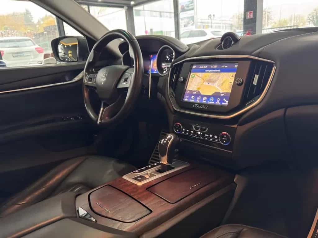 Maserati Ghibli Diesel*EURO6*KLIMA*S.DACH*LEDER*S.AUSPUFF 06/2016-photo-7