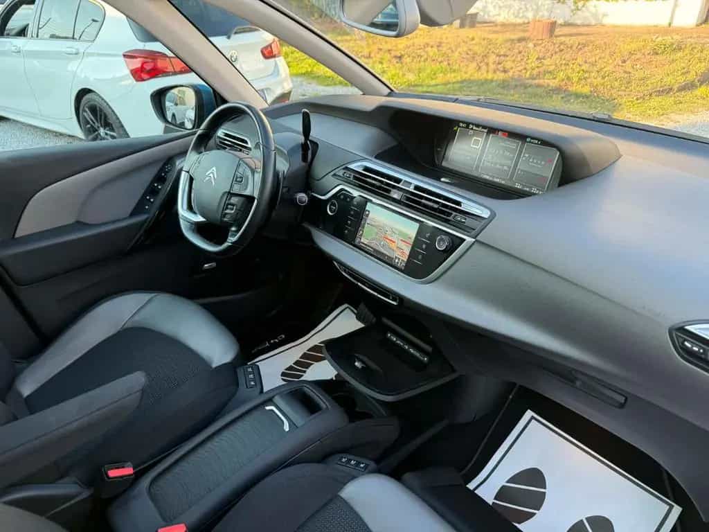 Citroën Grand C4 Picasso 1.6 THP Exclusive*7 Sitzer*Pano 03/2016-photo-8