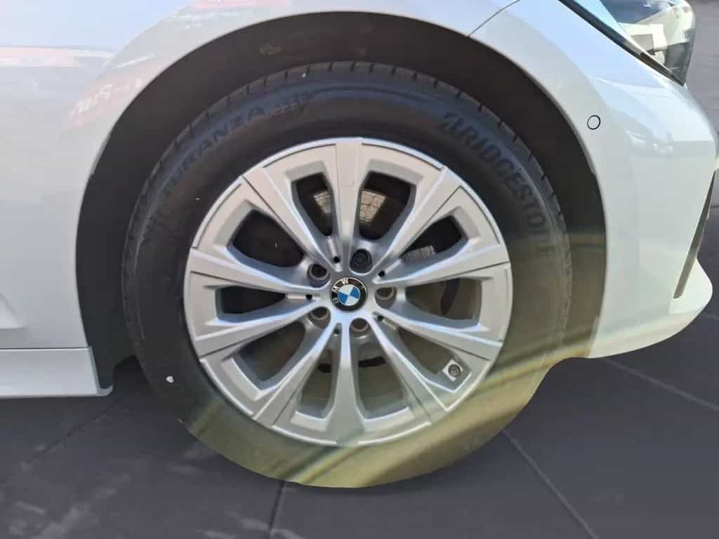 BMW 320 d xDrive Touring *Navi*Rückfahrkamera*AHK*LED 08/2021-photo-10