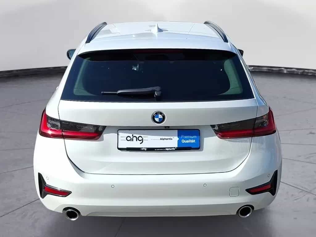 BMW 320 d xDrive Touring *Navi*Rückfahrkamera*AHK*LED 08/2021-photo-3