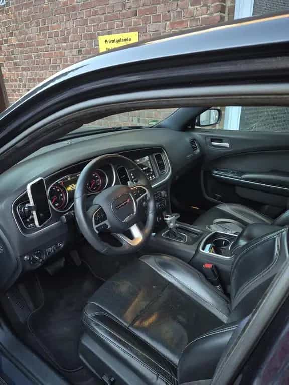 Dodge Charger 06/2018-photo-10