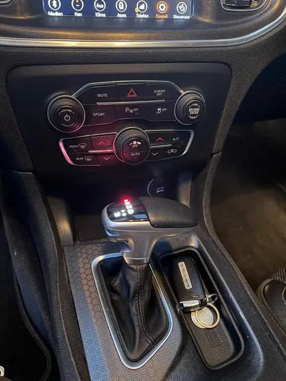 Dodge Charger 06/2018-photo-4