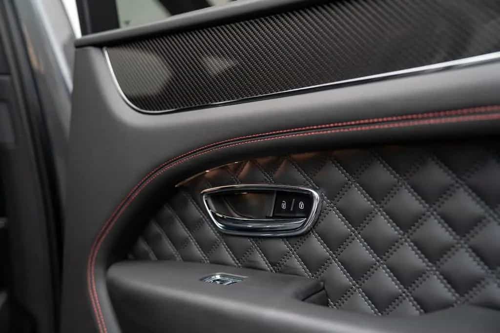 Bentley Bentayga V8 S 4WD/CCB/Carbon/22"/*1. Hd.*/*VOLL* 03/2024-photo-15
