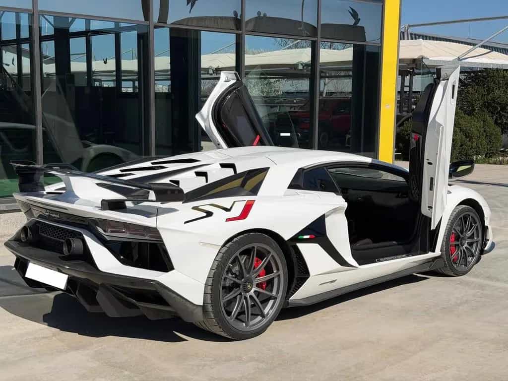 Lamborghini Aventador SVJ 03/2021-photo-9