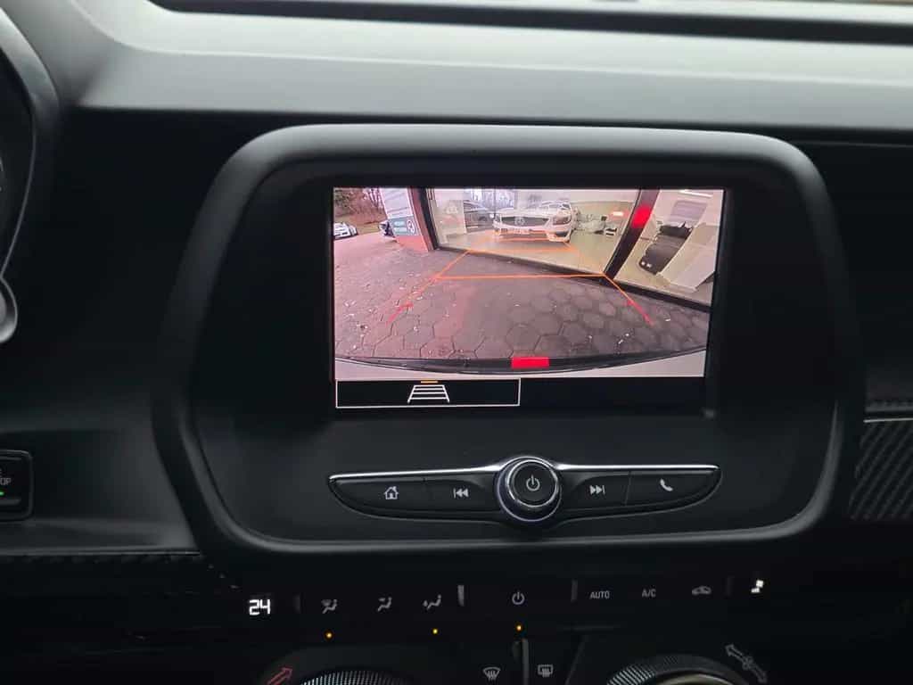 Chevrolet Camaro Coupé 2.0 / LED/CarPlay/20ZOLL 12/2022-photo-16