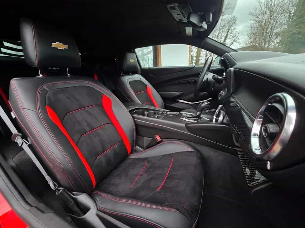 Chevrolet Camaro Coupé 2.0 / LED/CarPlay/20ZOLL 12/2022-photo-9
