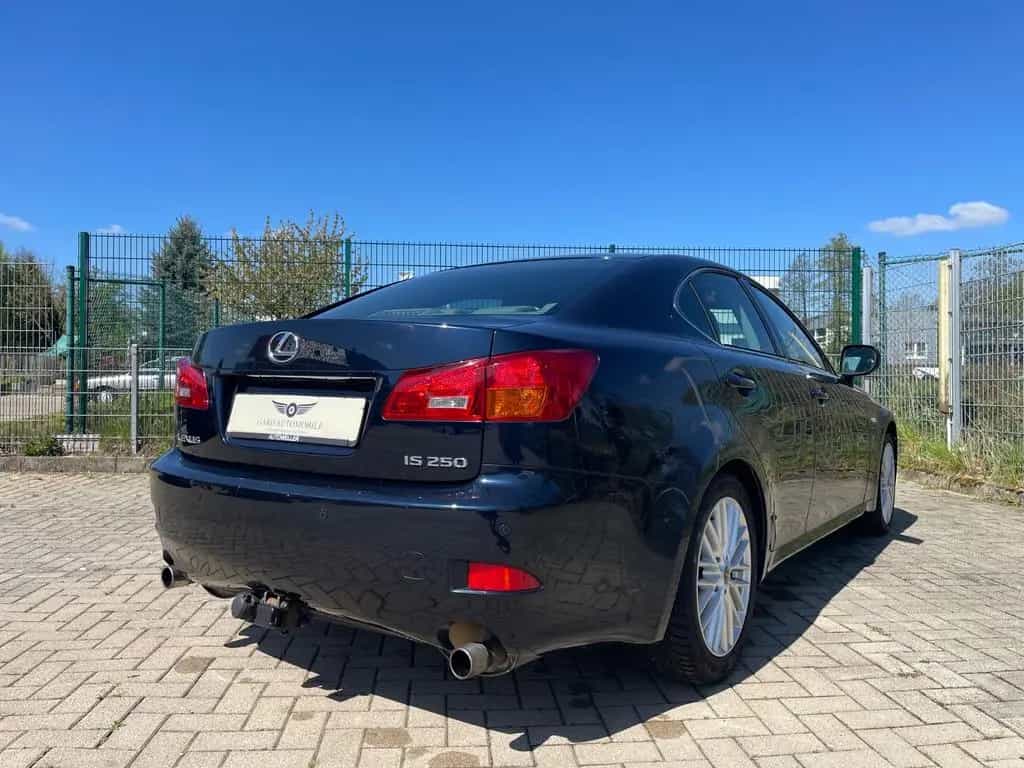 Lexus IS 250 Luxury Line Automatik~Reifen Neu/Bi-Xenon 02/2006-photo-12