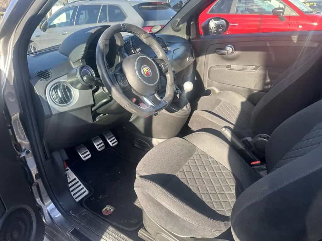 Abarth 595 MY22 1.4 T-Jet 165PS 01/2023-photo-15