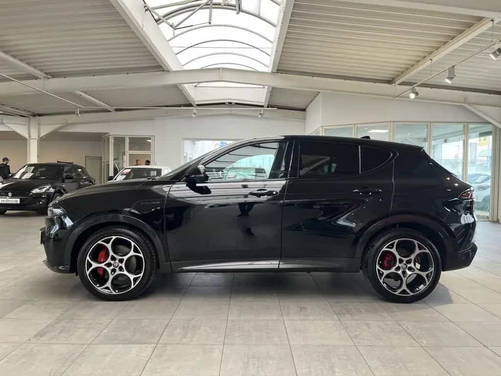 Alfa Romeo Tonale Veloce 10/2022-photo-1