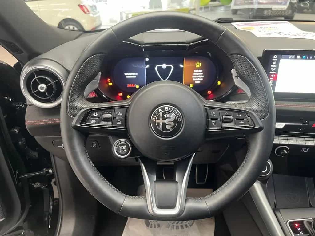 Alfa Romeo Tonale Veloce 10/2022-photo-9