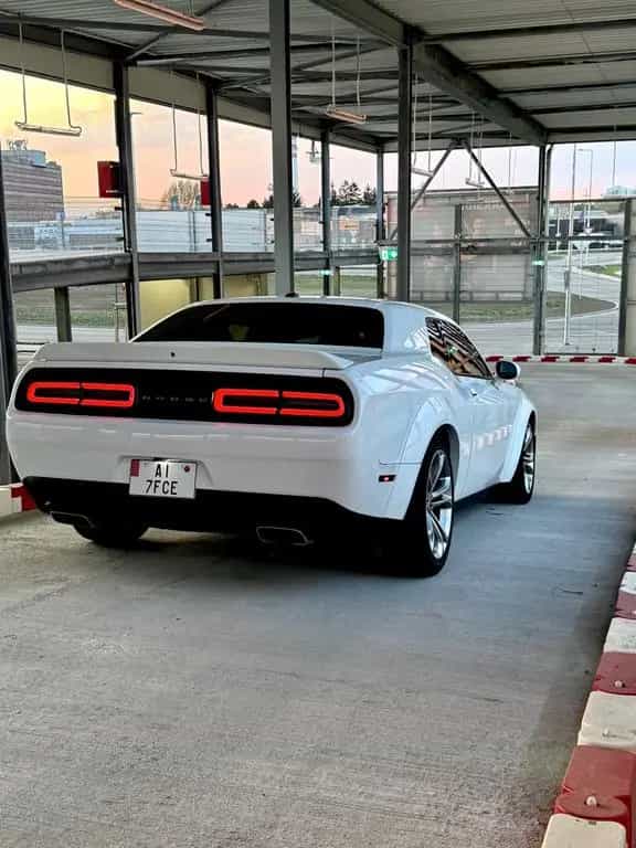 Dodge Challenger 12/2021-photo-7