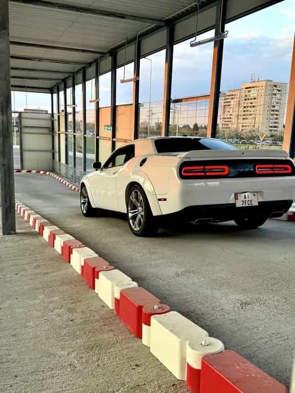 Dodge Challenger 12/2021-photo-8