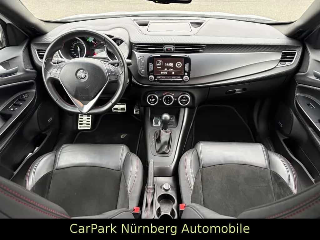 Alfa Romeo Giulietta Veloce 241 PS Automatik 04/2016-photo-11