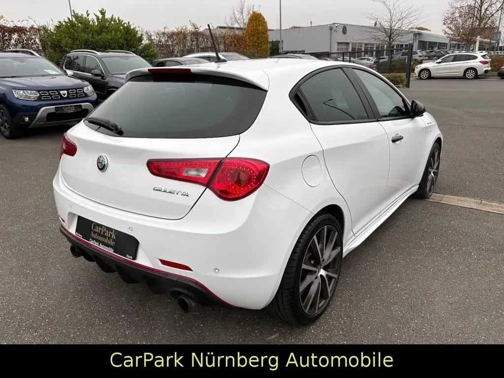 Alfa Romeo Giulietta Veloce 241 PS Automatik 04/2016-photo-6