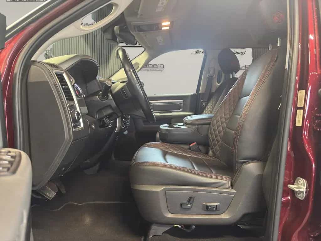 Dodge RAM 4X4 DOKA Leder/keyless/Kamera/AHK/FoliertGrü 02/2020-photo-8