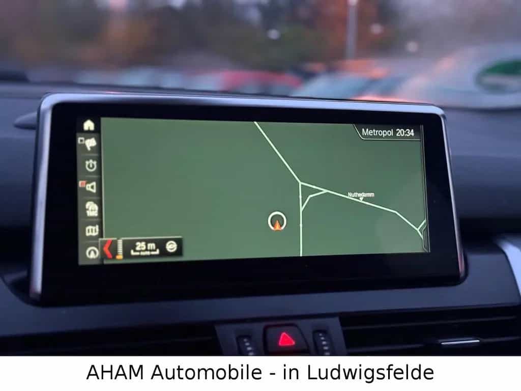 BMW 2 Series 225i xDrive Active Tourer Luxury Line|PANO|H-K 06/2018-photo-15