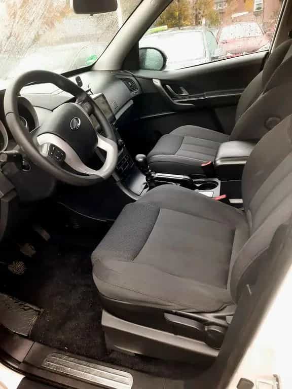 Mahindra Andere 05/2017-photo-3