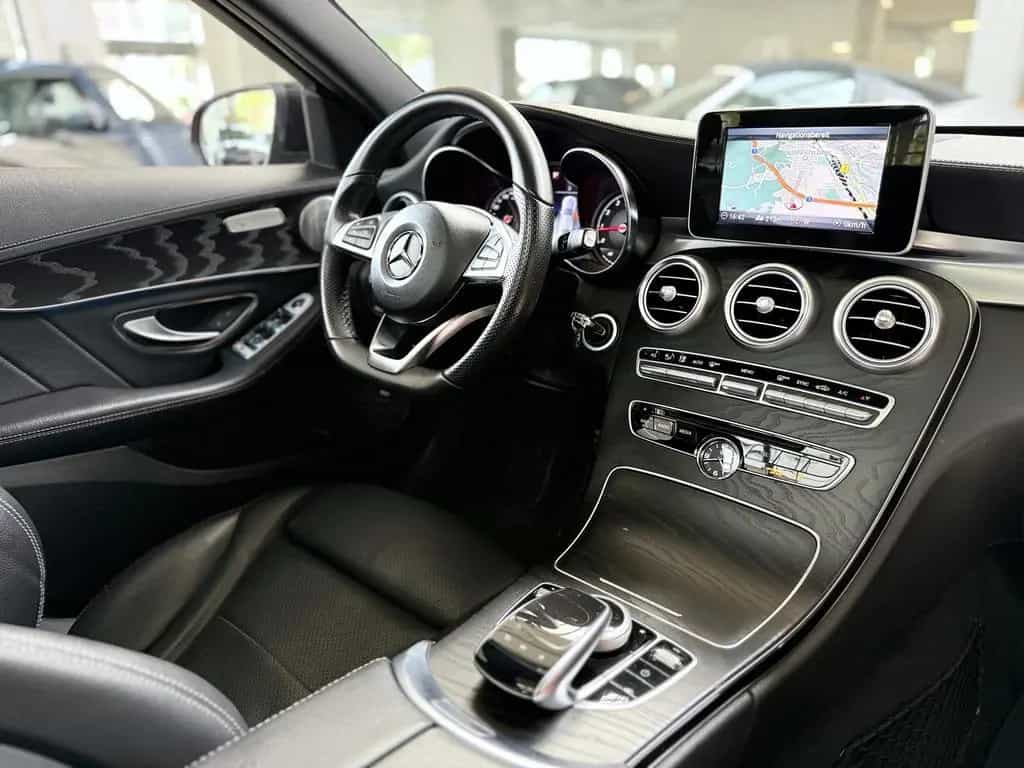 Mercedes-Benz C 250 C250 AMG Line*NAVI*Night*PANO*LEDER*BURM*LEDER* 06/2018-photo-24