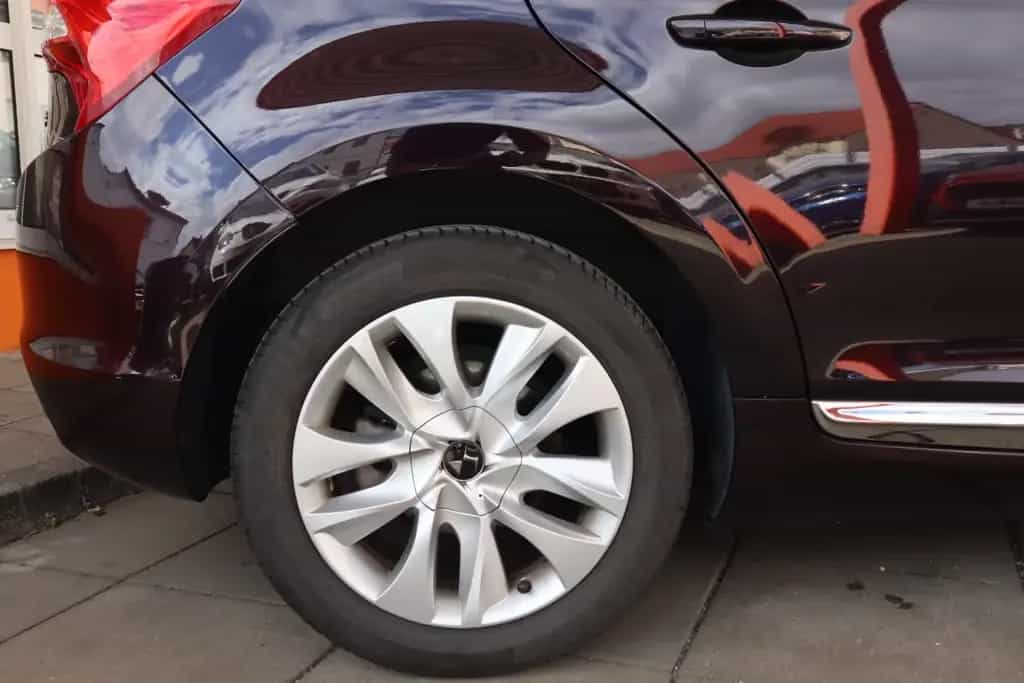 Citroën DS5 * 2.0 BLUE-HDI* HUD* TEMPOMAT* PANORAMA* PDC 12/2016-photo-18