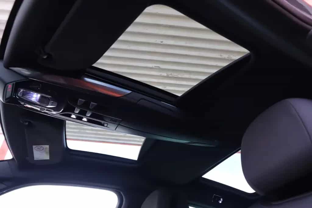 Citroën DS5 * 2.0 BLUE-HDI* HUD* TEMPOMAT* PANORAMA* PDC 12/2016-photo-24