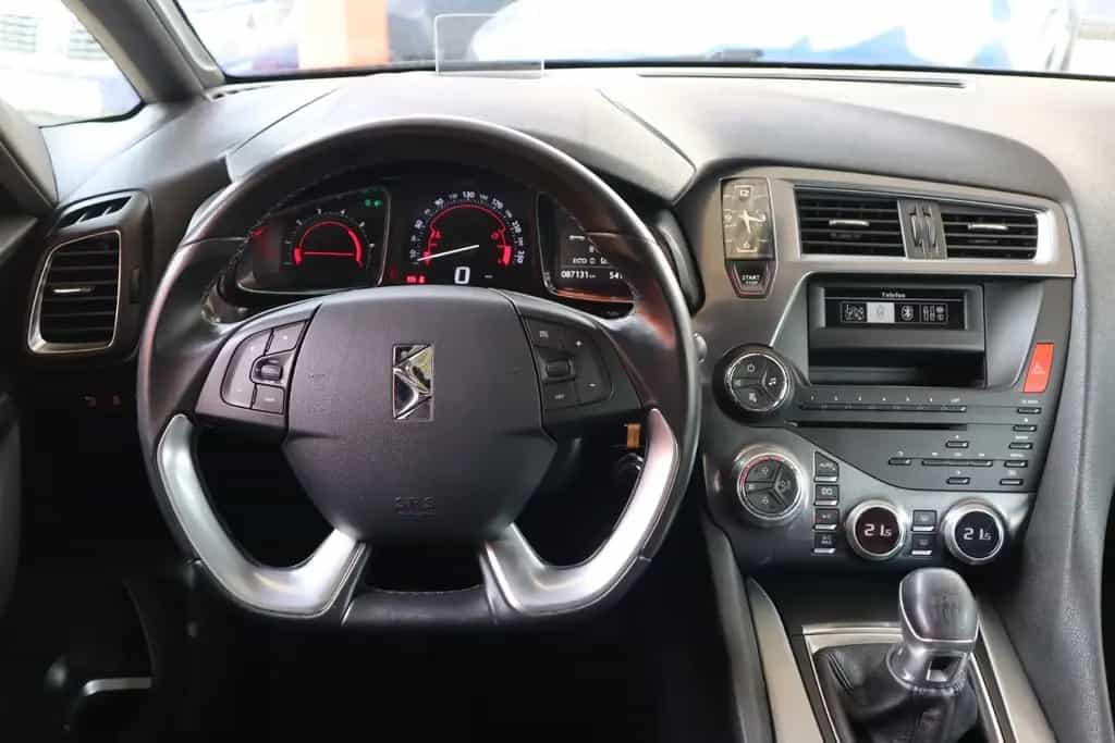 Citroën DS5 * 2.0 BLUE-HDI* HUD* TEMPOMAT* PANORAMA* PDC 12/2016-photo-37