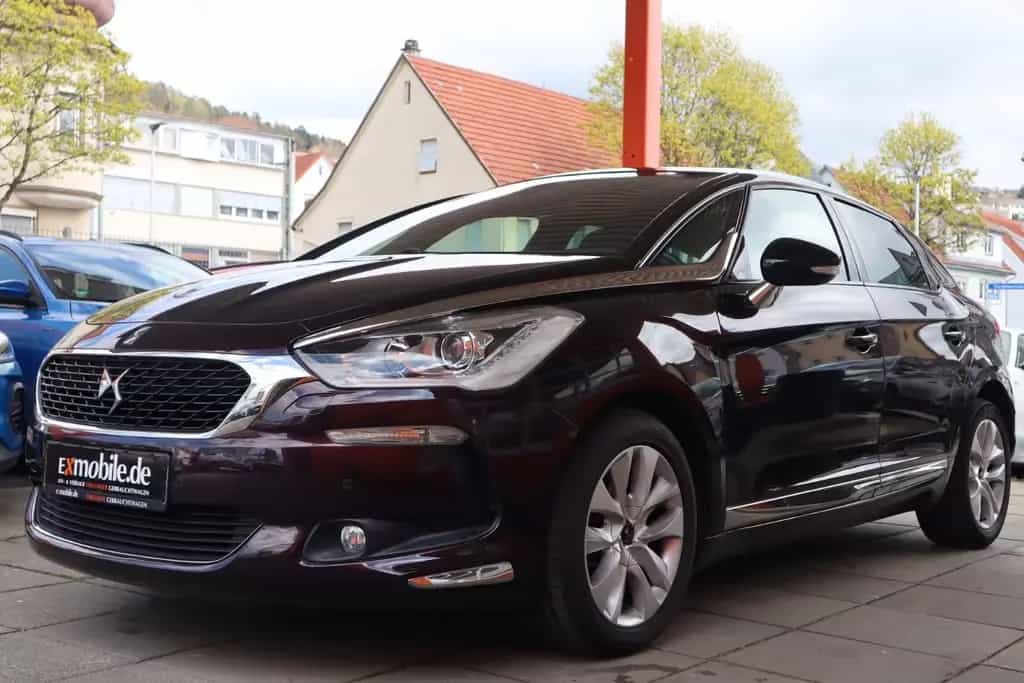 Citroën DS5 * 2.0 BLUE-HDI* HUD* TEMPOMAT* PANORAMA* PDC 12/2016-photo-5