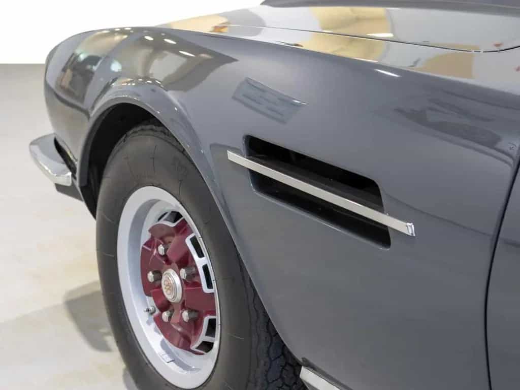 Aston Martin V8 01/1977-photo-11