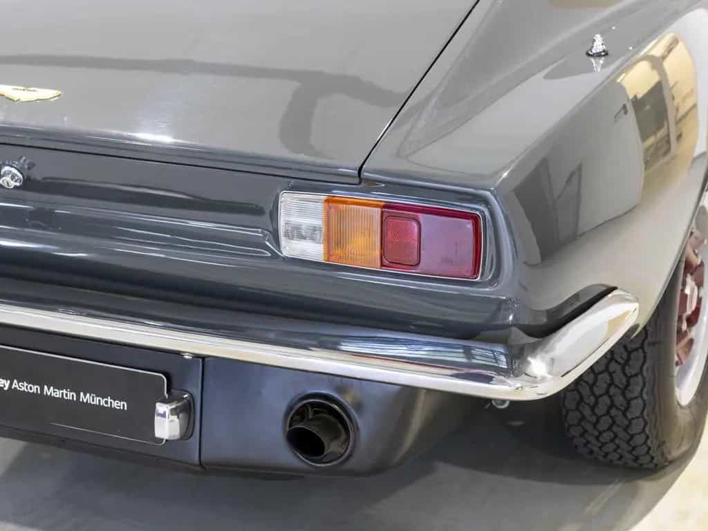 Aston Martin V8 01/1977-photo-13