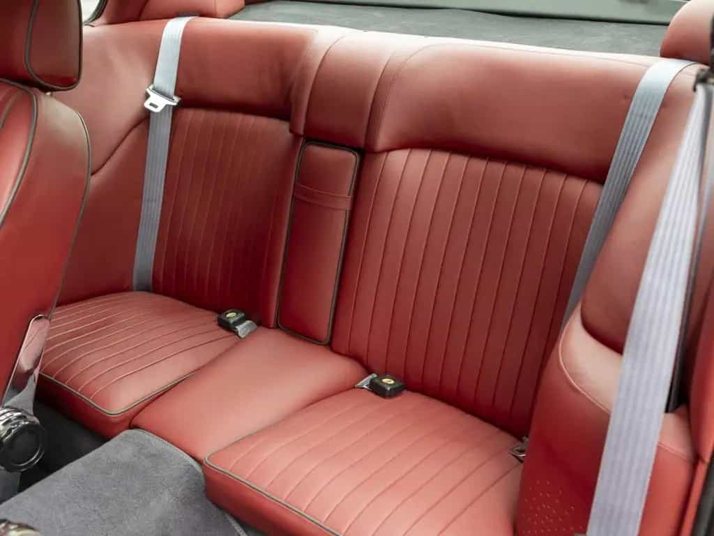 Aston Martin V8 01/1977-photo-21